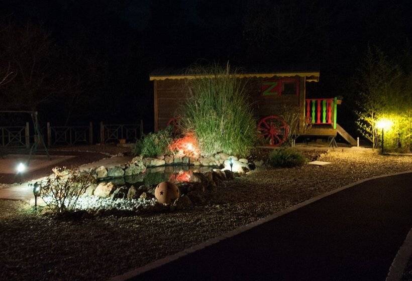 민박 Le Mas Pinede