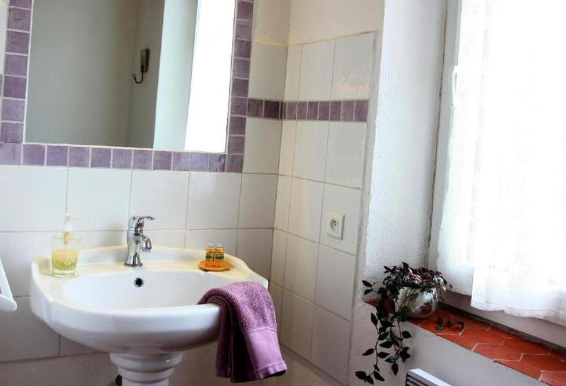 Bed and Breakfast Les Tilleuls D Elisée