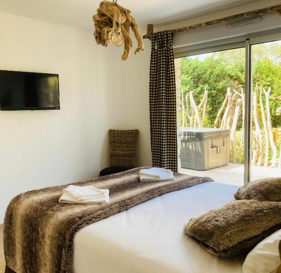 צימר Manade Des Baumelles