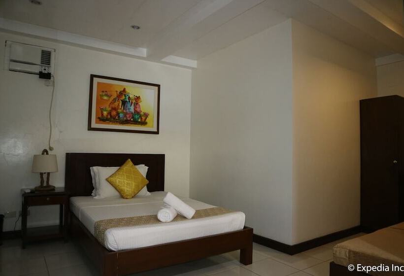 مبيت وإفطار Ronamar Apartelle