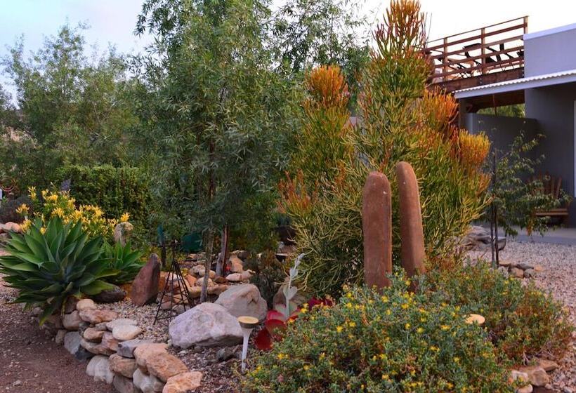 مبيت وإفطار Travellers Rest