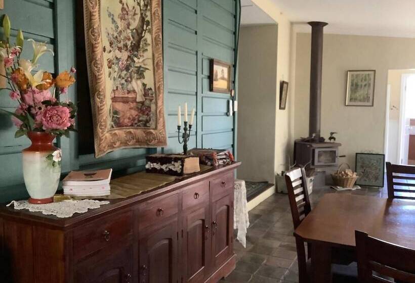 تختخواب و صبحانه Weelaway On Gregory