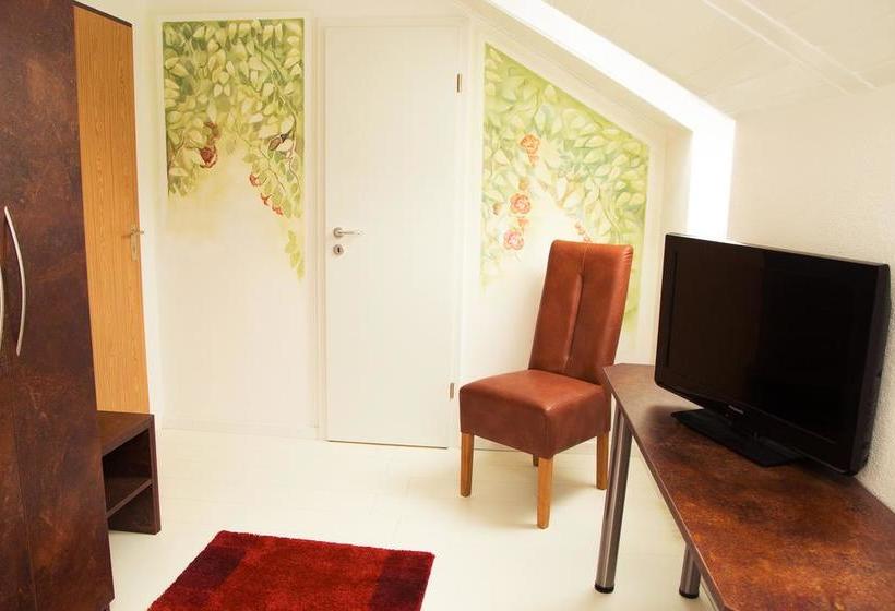 Отель -restaurant Föhren-hof