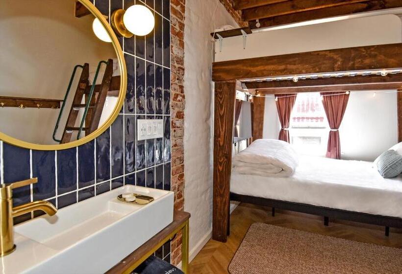 호스텔 Highroad Washington Dc