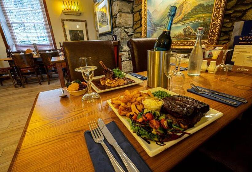 客栈  Grapes Hotel, Bar & Restaurant Snowdonia Nr Zip World