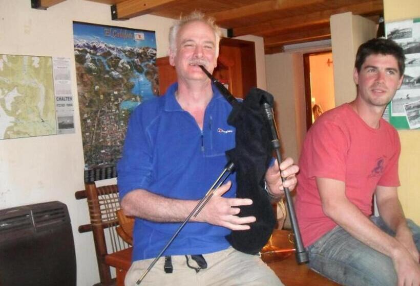 Hostel Aves Del Lago