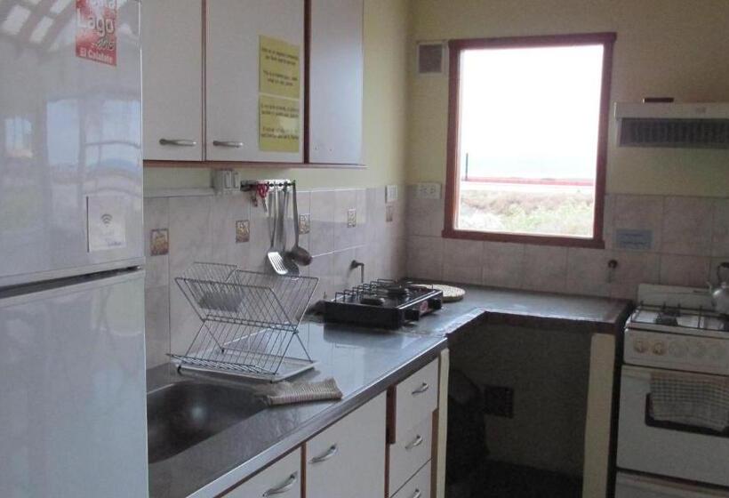 Hostel Aves Del Lago