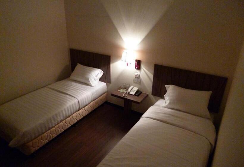 9 Square Hotel   Bangi