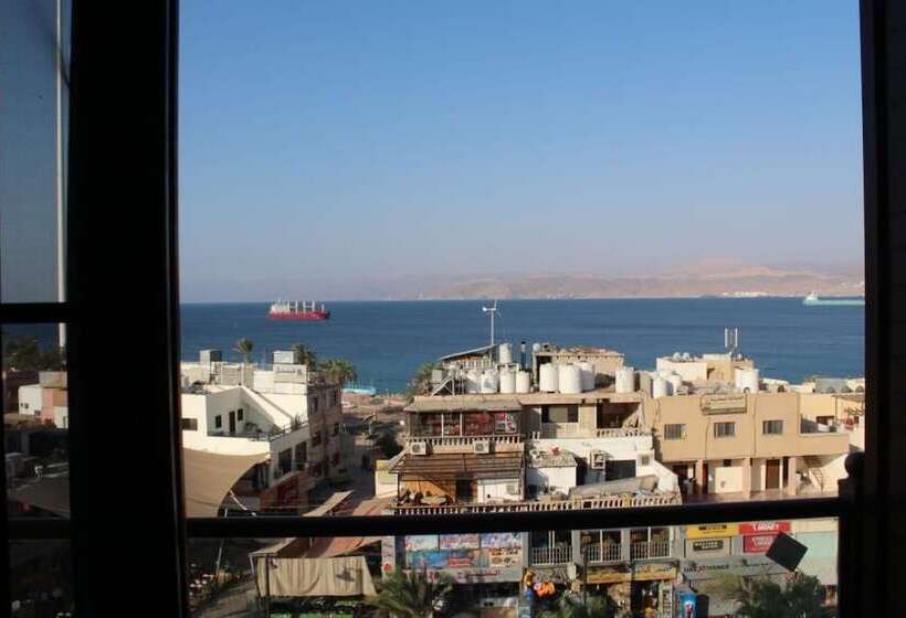 هتل Ahla Tlah Seaview