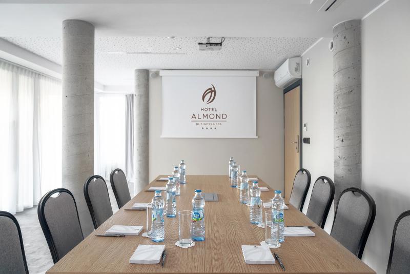 فندق Almond Business & Spa By Grano Gdańsk