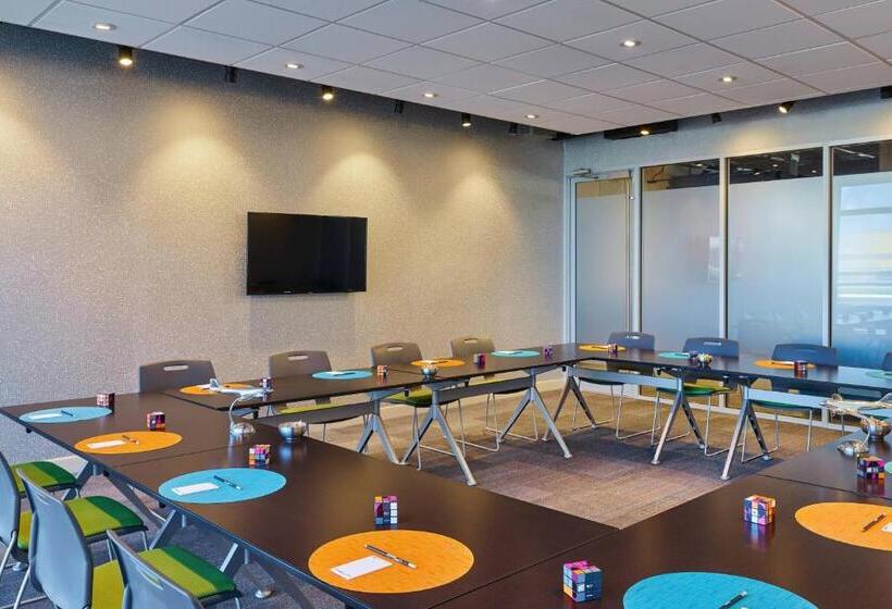 فندق Aloft Miami Airport