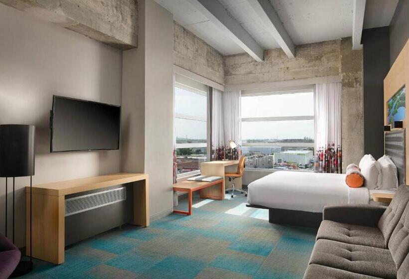 فندق Aloft Miami Airport