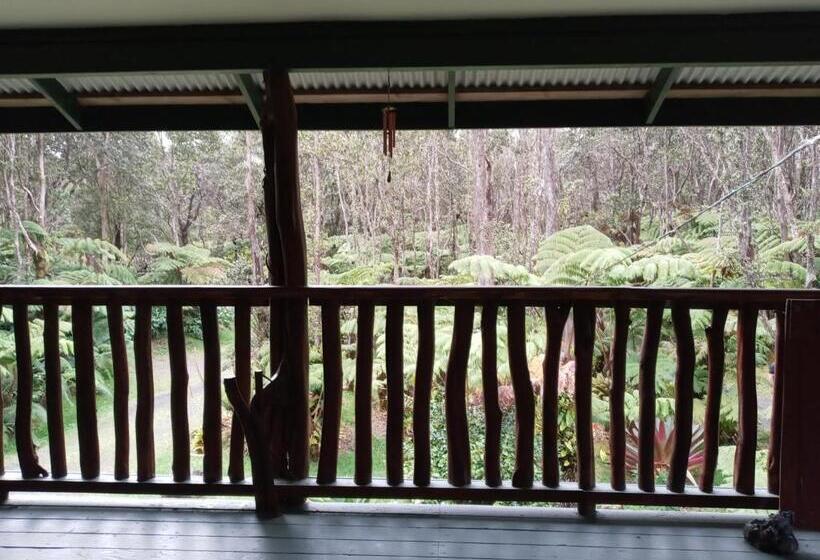 ホテル Aloha Crater Lodge