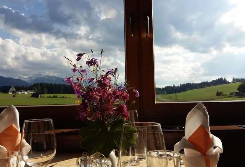 ホテル Berghof Mitterberg