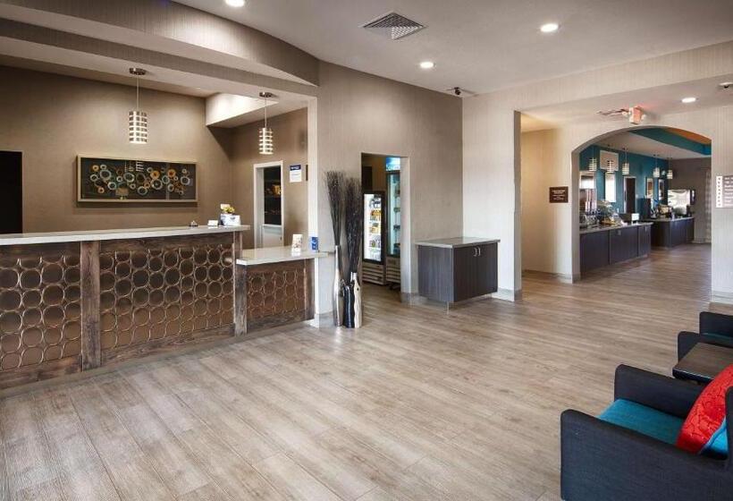 호텔 Best Western Plus Lonestar Inn & Suites