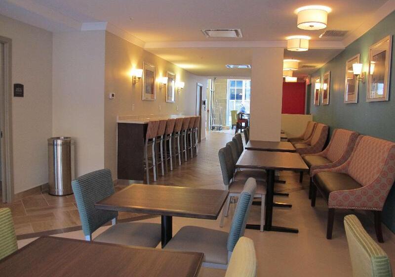 Best Western Plus Hotel Montreal