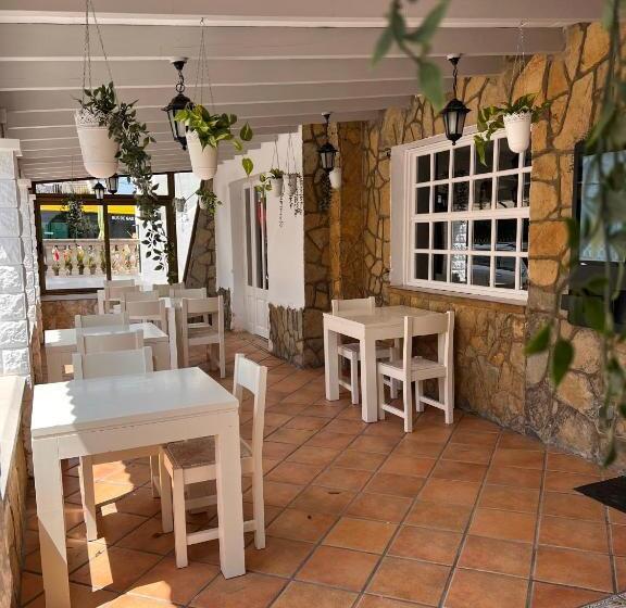 Отель Bhc Boutique Hostal Cala Millor