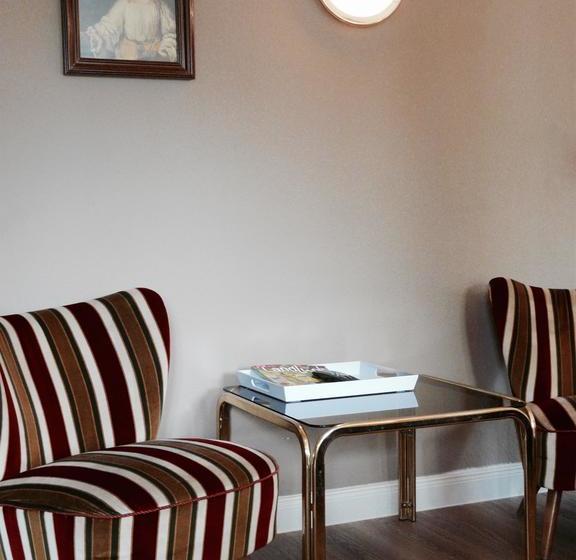 Landfein Big Country House