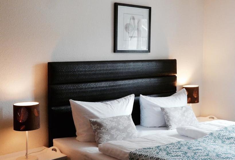 Landfein Big Country House