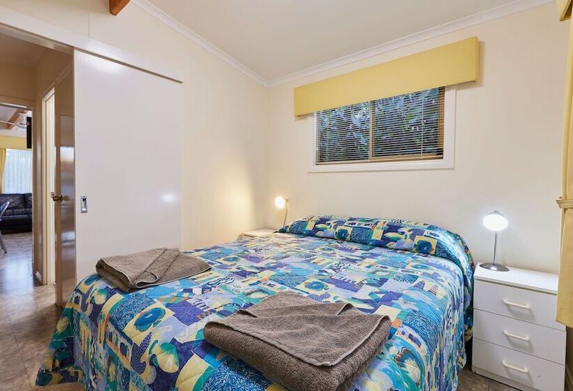 هتل Big4 Breeze Holiday Parks   Busselton