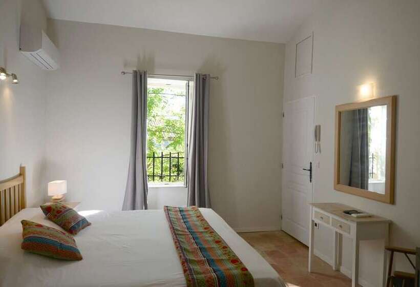 فندق Chateau Du Puits Es Pratx