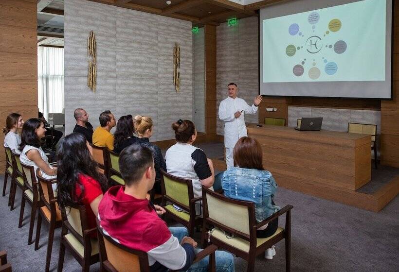 هتل Chenot Palace Gabala