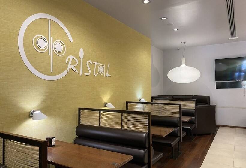 Отель Dpcristal