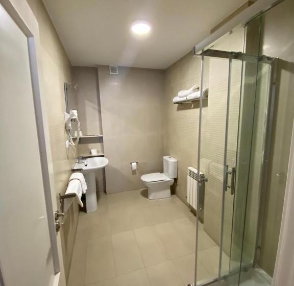 Отель Dpcristal