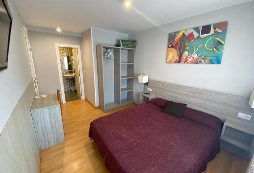 Отель Dpcristal