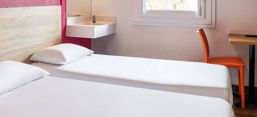 Отель F1 Avignon Nord