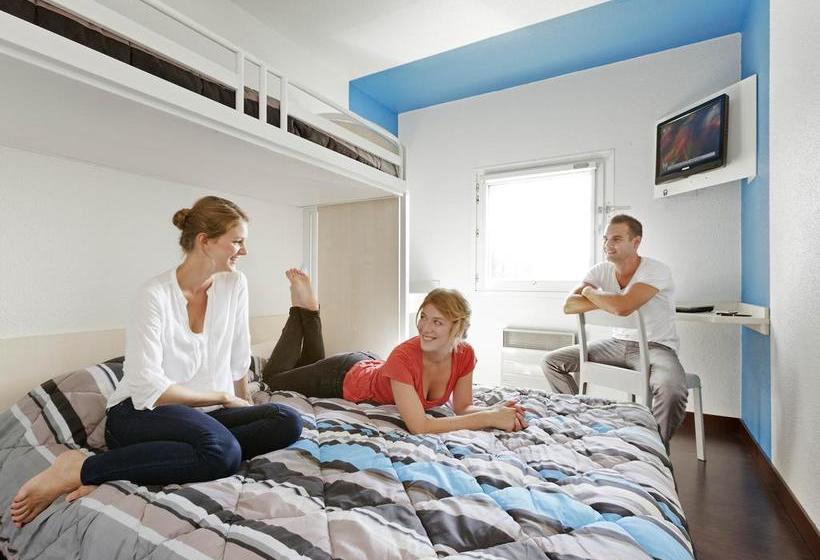 בית מלון כפרי F1 Limoges