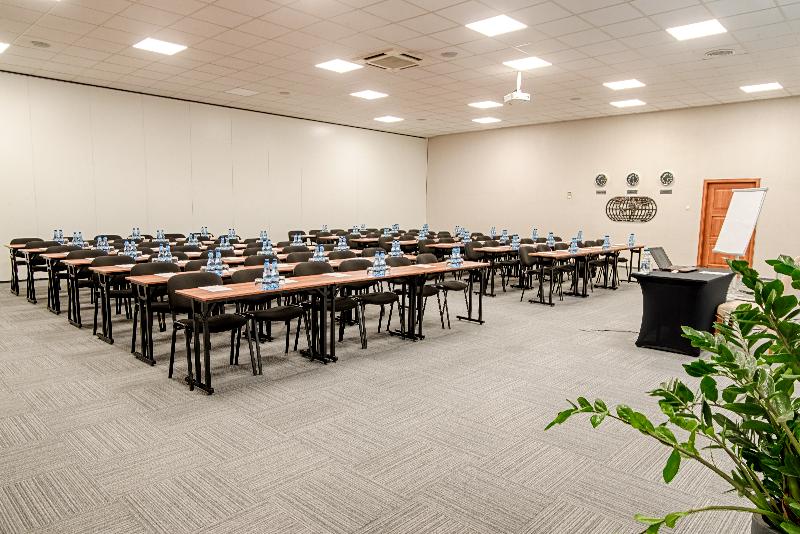 هتل Falenty Biznes I Wypoczynek