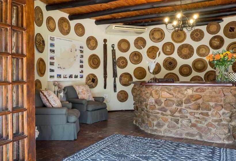 בית מלון כפרי Finfoot Lake Reserve By Dream Resorts