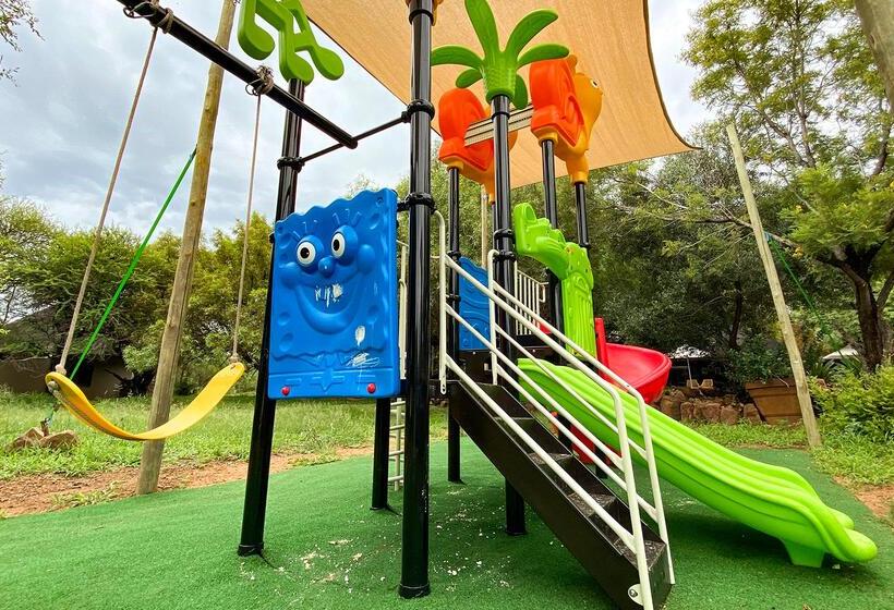 فندق Finfoot Lake Reserve By Dream Resorts