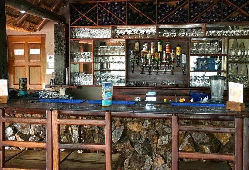 فندق Finfoot Lake Reserve By Dream Resorts