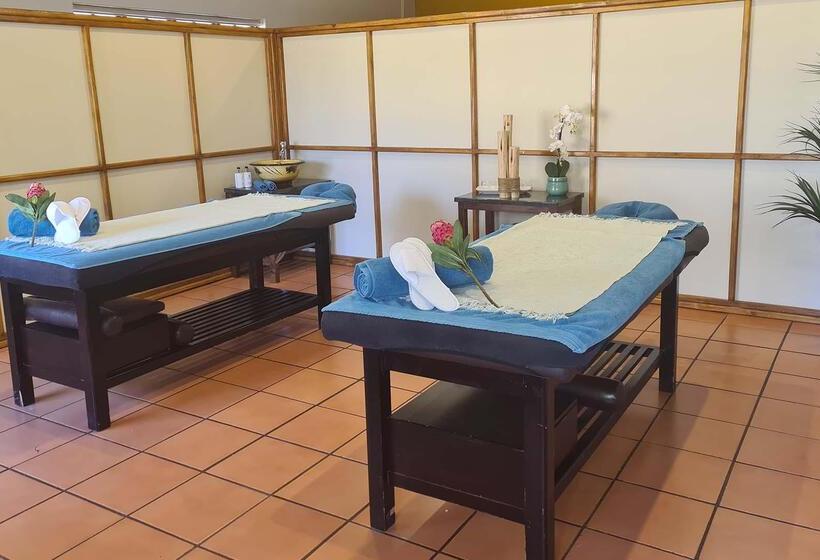 בית מלון כפרי Finfoot Lake Reserve By Dream Resorts