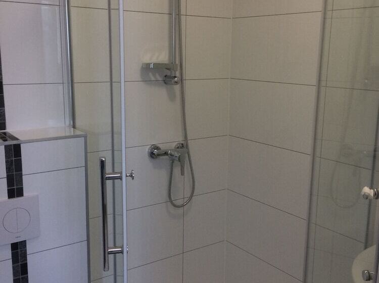 ホテル Gambrinus Dutenhofen