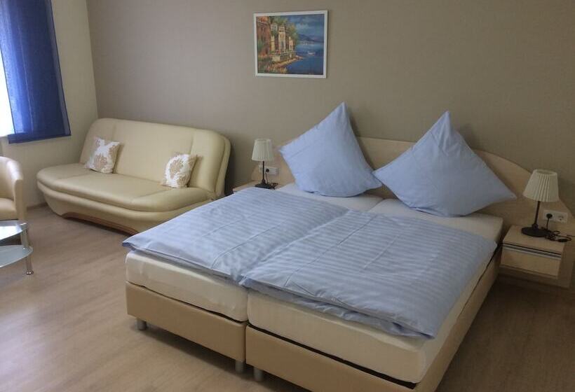 ホテル Gambrinus Dutenhofen