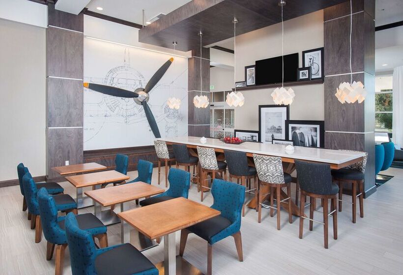 هتل Hampton Inn & Suites Lax El Segundo