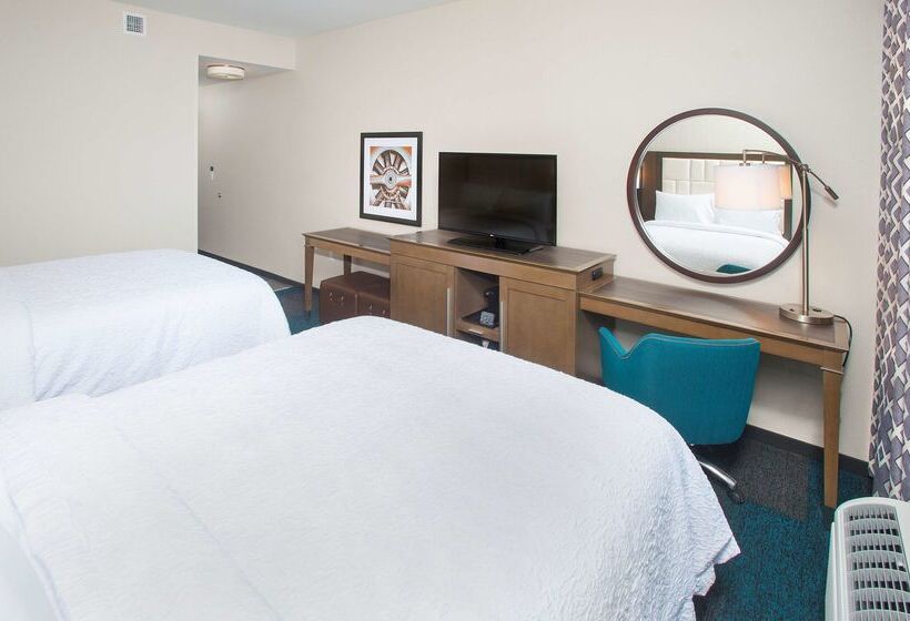 호텔 Hampton Inn & Suites Lax El Segundo