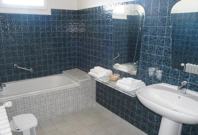 ホテル Hôtel La Caravelle