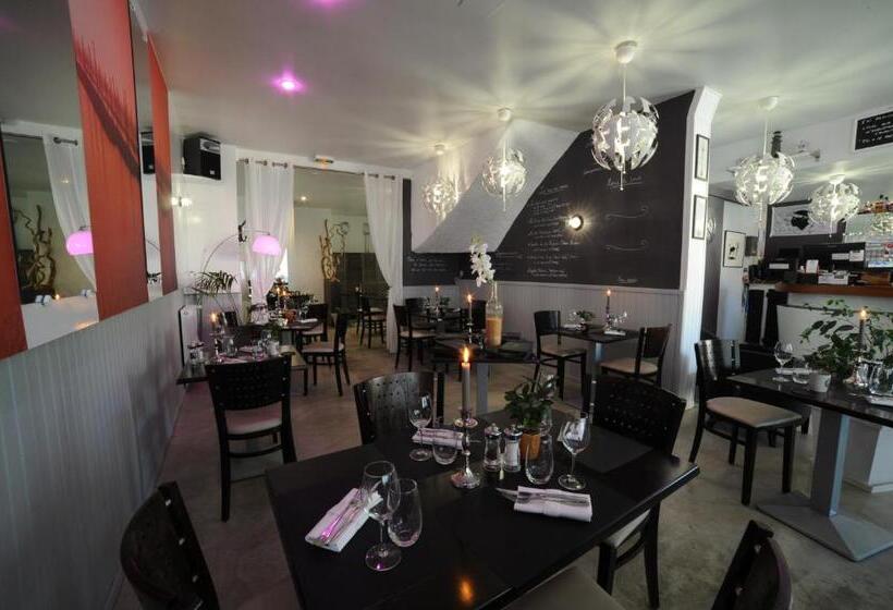 هتل Hôtel Familial L Ostréi