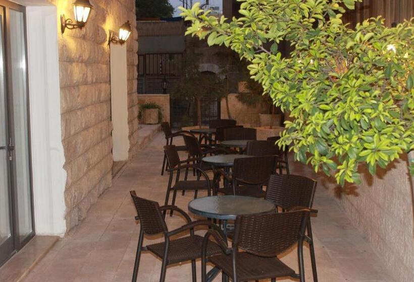 هتل Jabal Amman