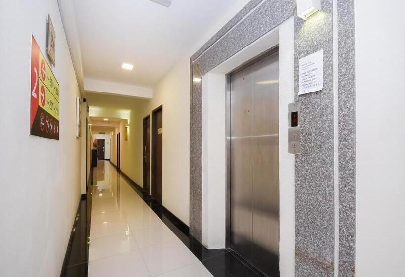 בית מלון כפרי Kenyalang Suite