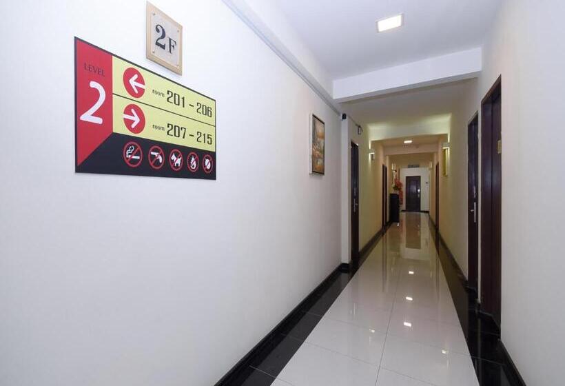 בית מלון כפרי Kenyalang Suite