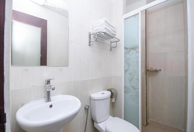 בית מלון כפרי Kenyalang Suite