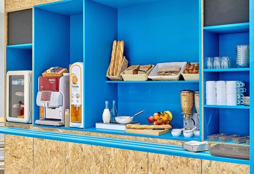 ホテル Kyriad Direct Nevers Nord  Varennes Vauzelles