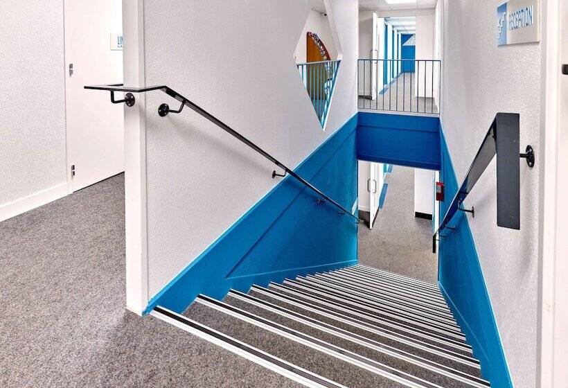 ホテル Kyriad Direct Nevers Nord  Varennes Vauzelles