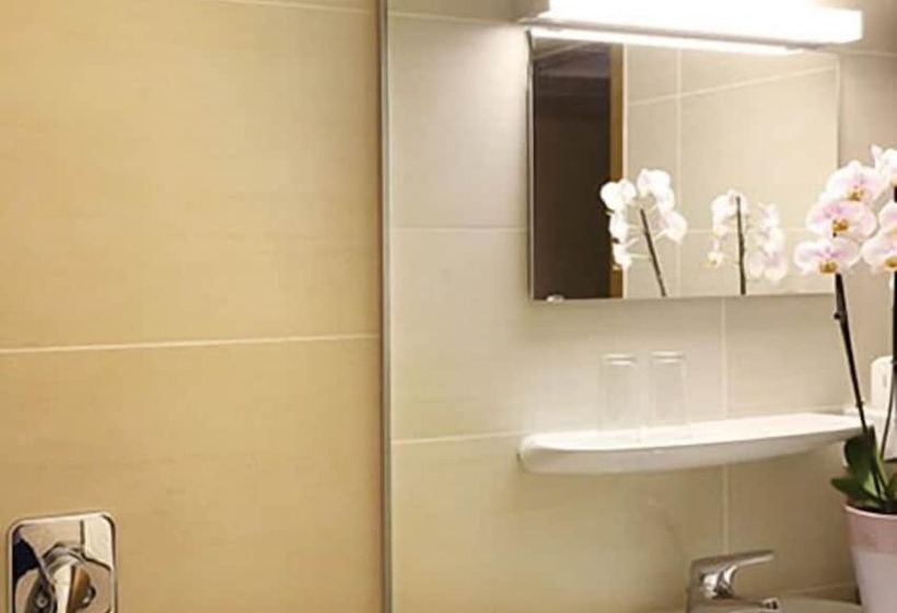 Отель Landgasthof Baumgartner