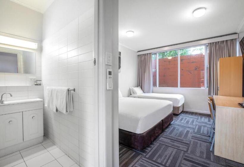 Meadow Inn Hotel Motel